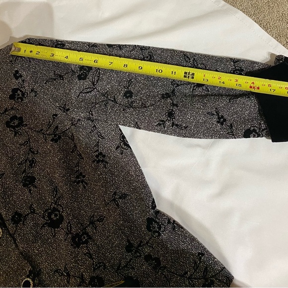 Women’s Jessica Howard size 16P dress jacket size. Gently used. - Picture 5 of 13